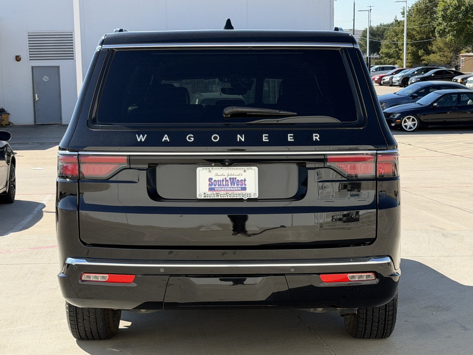 2024 Jeep Wagoneer L Base