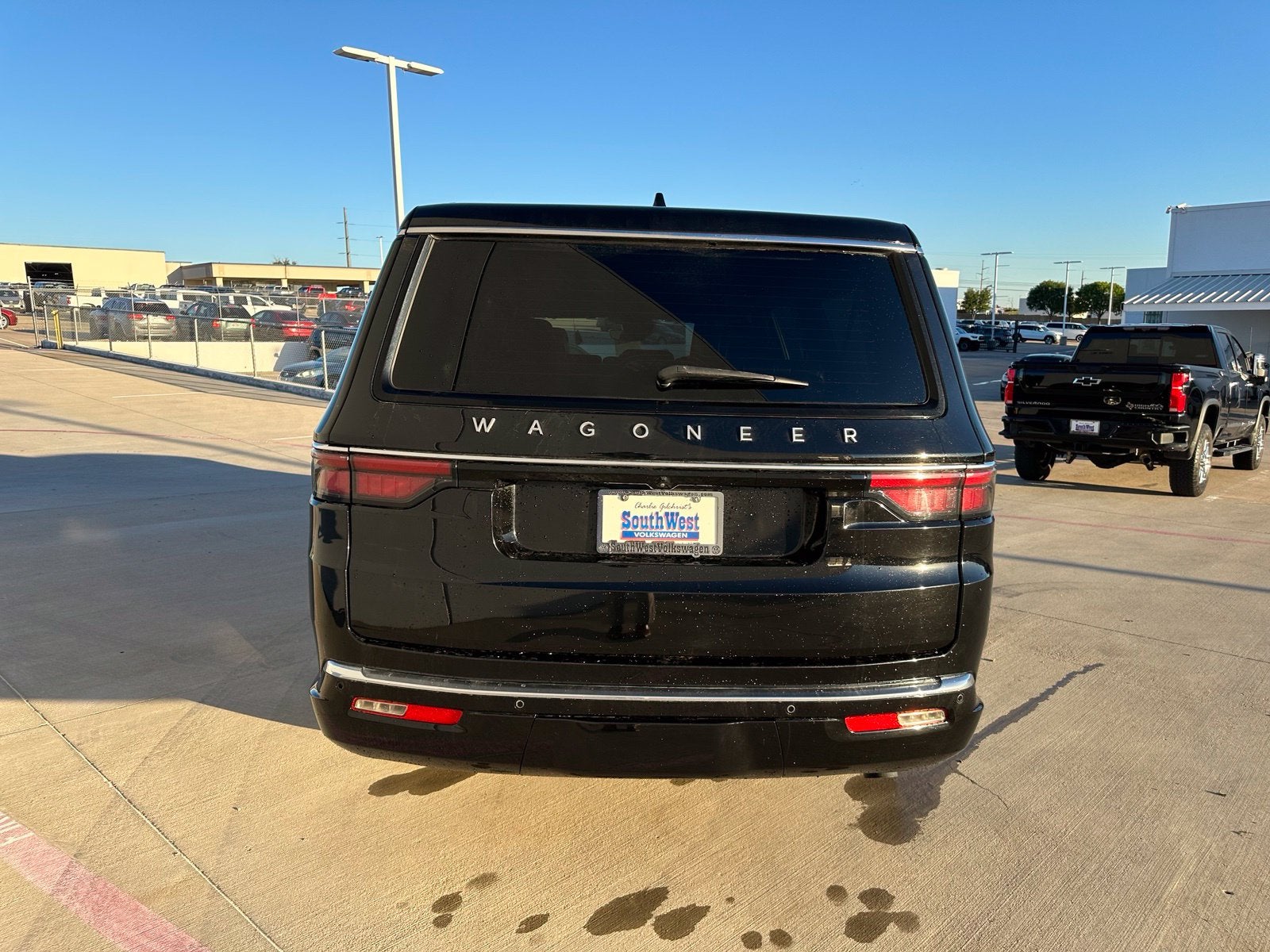 2024 Jeep Wagoneer L Base
