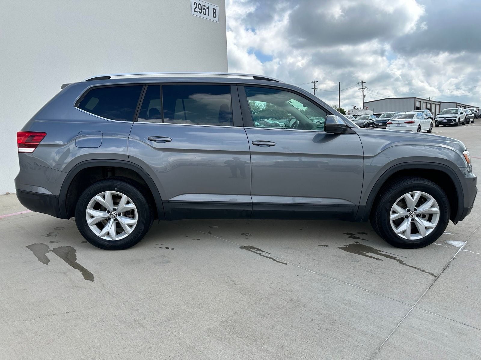 2019 Volkswagen Atlas 3.6L V6 SE w/Technology