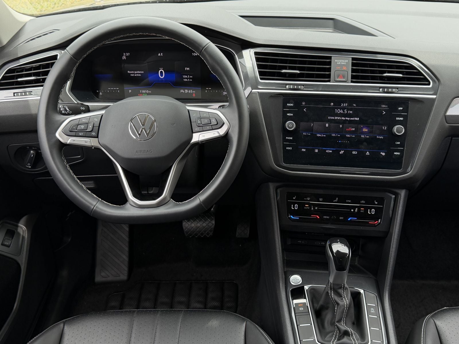 2024 Volkswagen Tiguan 2.0T SE