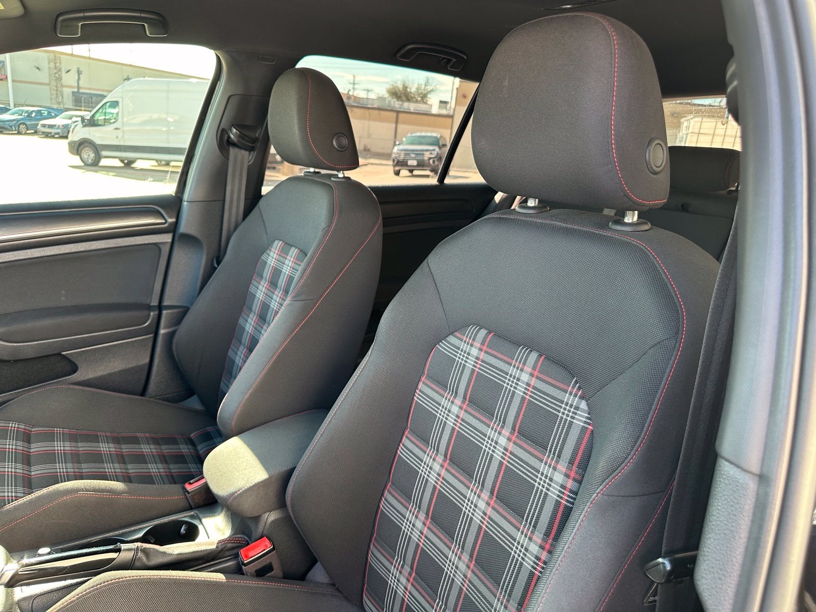 2018 Volkswagen Golf GTI Base