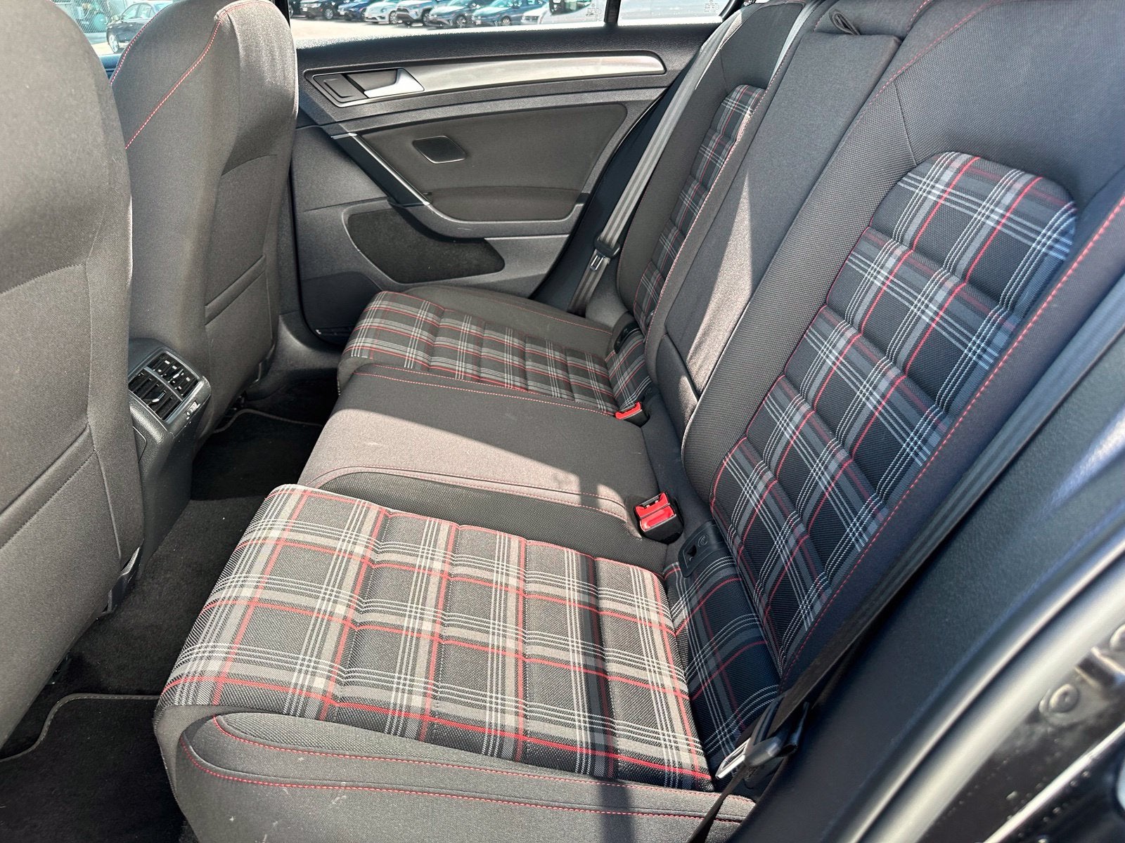 2018 Volkswagen Golf GTI Base