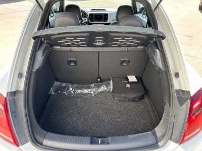 2018 Volkswagen Beetle 2.0T SE