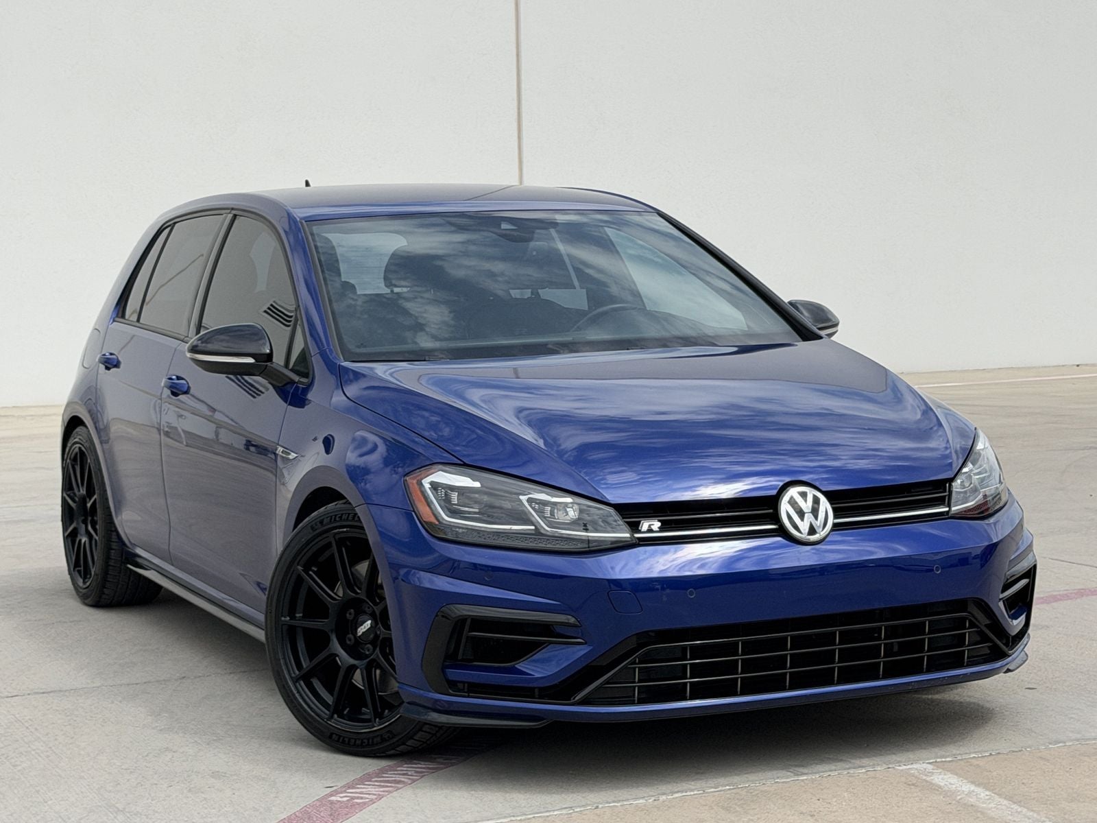 2019 Volkswagen Golf R DCC & Navigation 4Motion