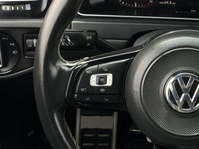 2019 Volkswagen Golf R DCC & Navigation 4Motion