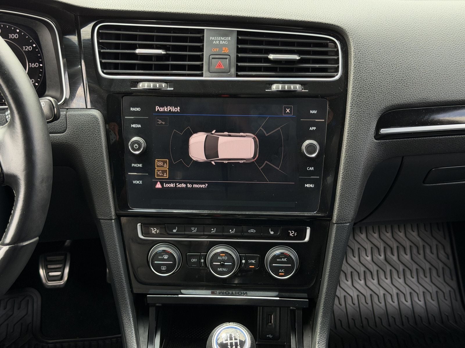 2019 Volkswagen Golf R DCC & Navigation 4Motion