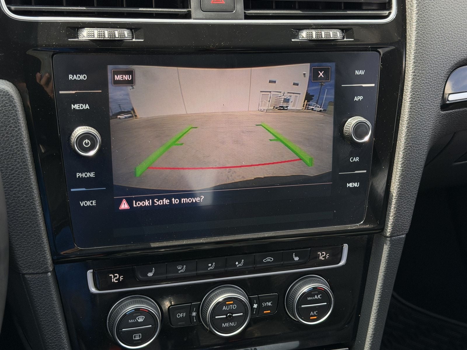 2019 Volkswagen Golf R DCC & Navigation 4Motion