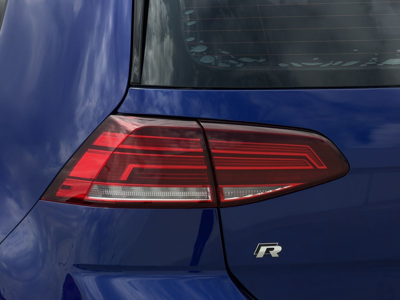 2019 Volkswagen Golf R DCC & Navigation 4Motion