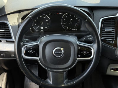2021 Volvo XC90 T5 Momentum