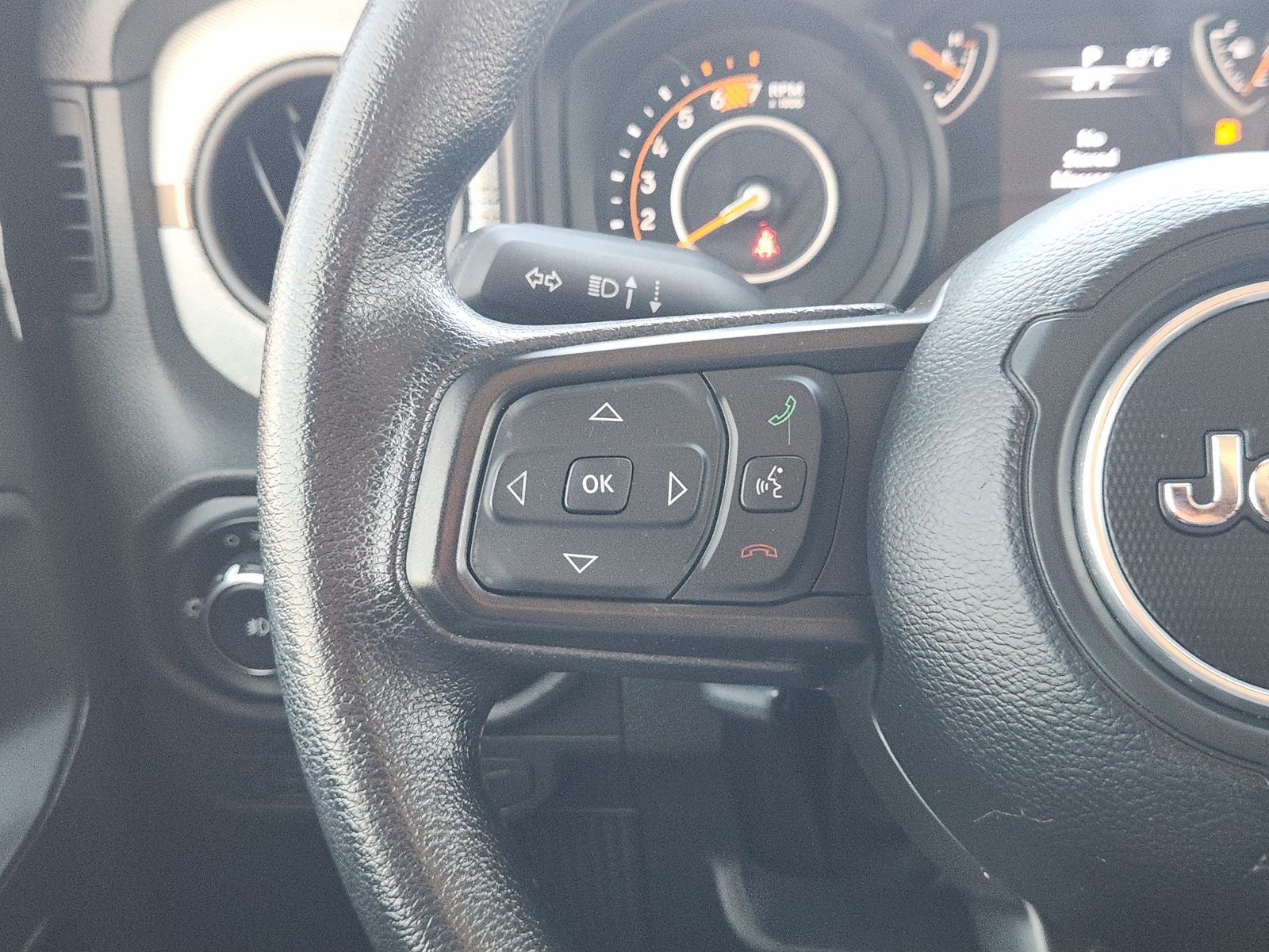 2025 Jeep Wrangler 2-Door Sport 4x4