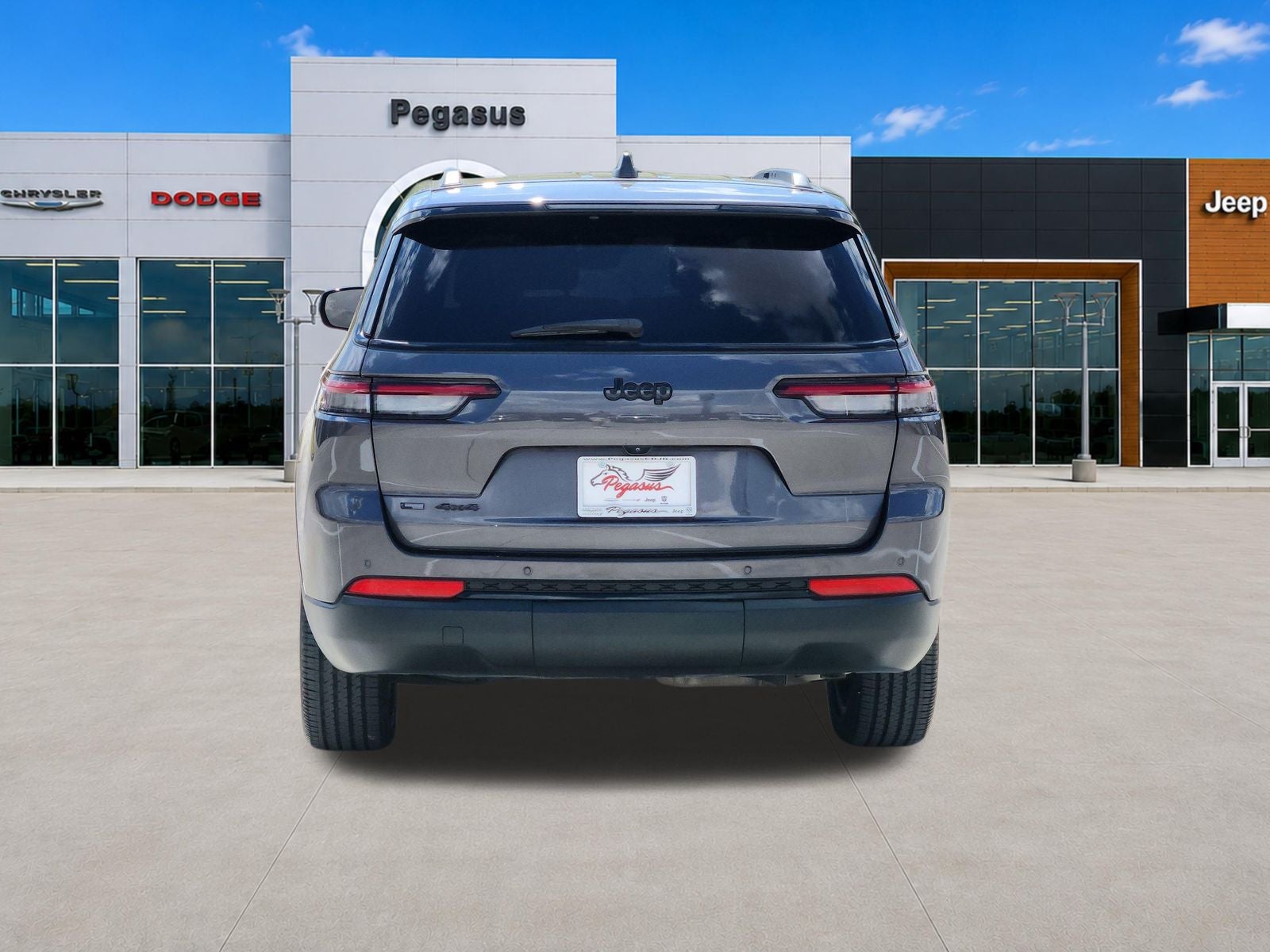 2023 Jeep Grand Cherokee L Altitude 4x4