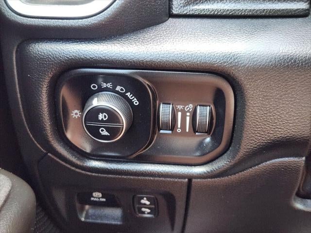 2025 RAM Ram 1500 Lone Star Crew Cab 4x2 5'7' Box