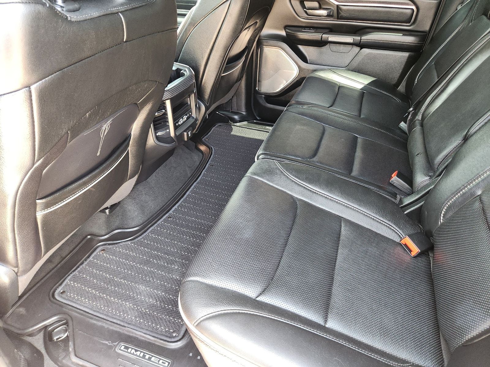 2020 RAM Ram 1500 Limited Crew Cab 4x4 5'7' Box
