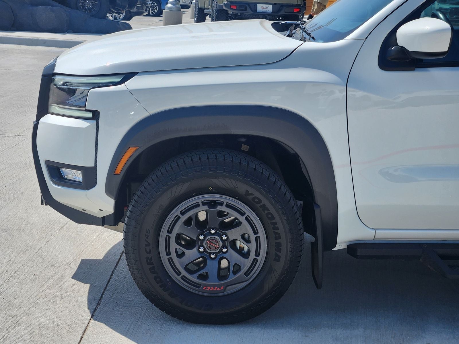 2025 Nissan Frontier Crew Cab PRO-4X 4x4