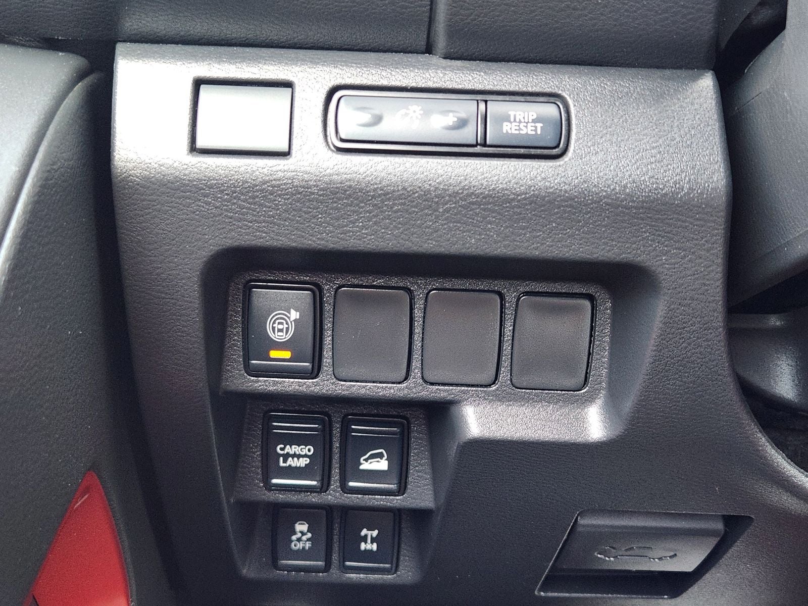 2025 Nissan Frontier Crew Cab PRO-4X 4x4