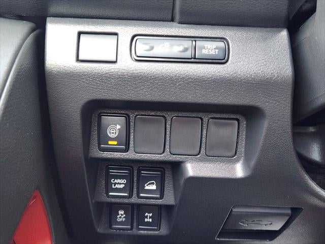 2025 Nissan Frontier Crew Cab PRO-4X 4x4