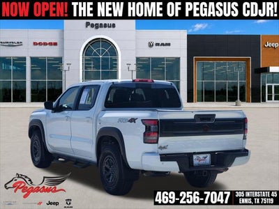 2025 Nissan Frontier Crew Cab PRO-4X 4x4