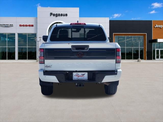 2025 Nissan Frontier Crew Cab PRO-4X 4x4