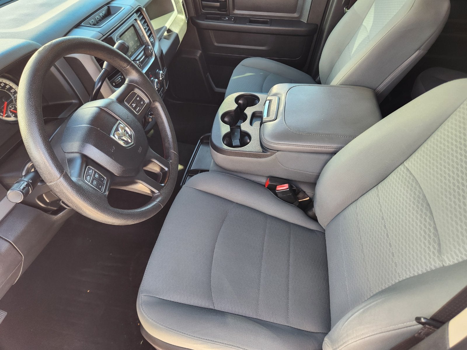 2017 RAM Ram 3500 Tradesman Crew Cab 4x4 8' Box