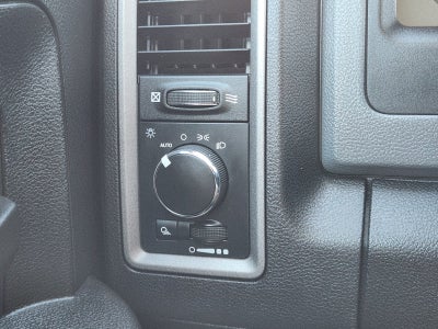 2017 RAM Ram 3500 Tradesman Crew Cab 4x4 8' Box