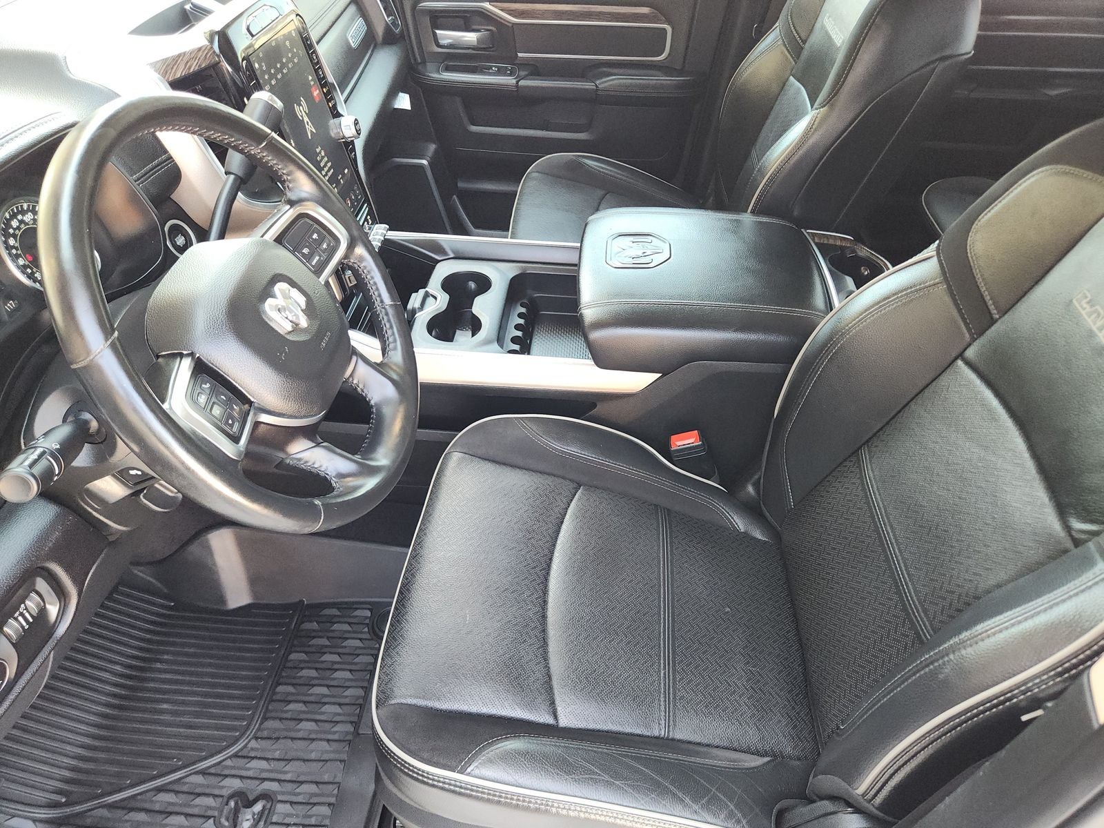 2021 RAM Ram 3500 Laramie Crew Cab 4x4 8' Box