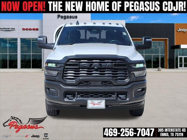 2025 RAM Ram 2500 Tradesman Crew Cab 4x4 6'4' Box