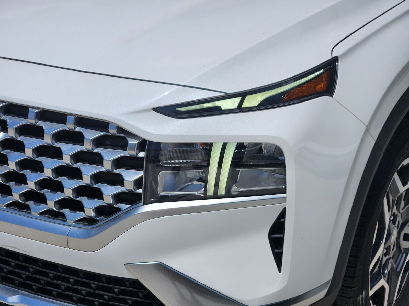 2022 Hyundai Santa Fe Hybrid SEL Premium