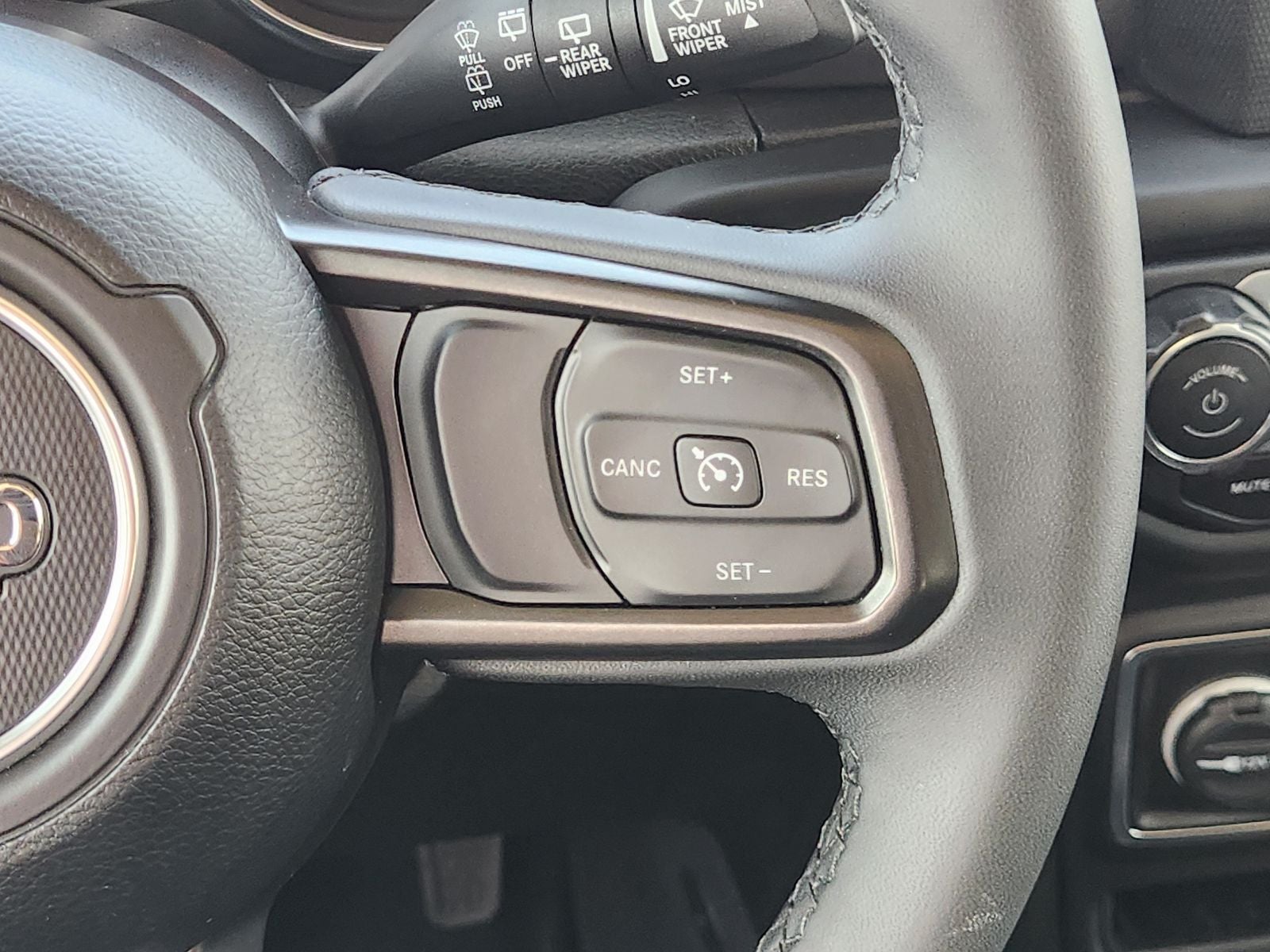 2023 Jeep Wrangler 4-Door Willys 4x4