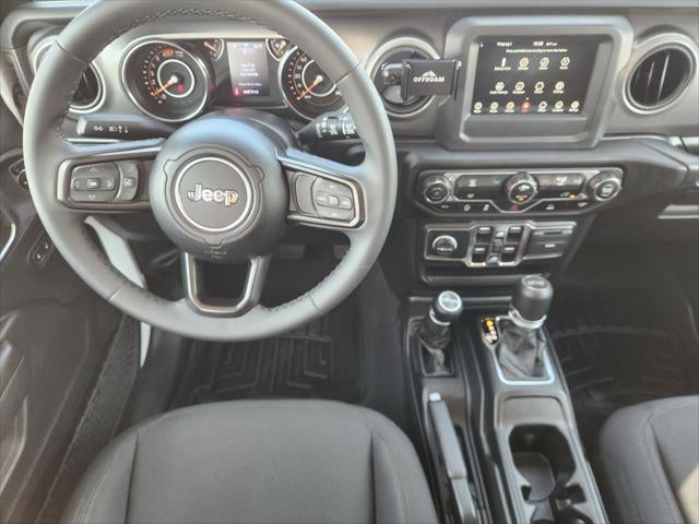 2023 Jeep Wrangler 4-Door Willys 4x4