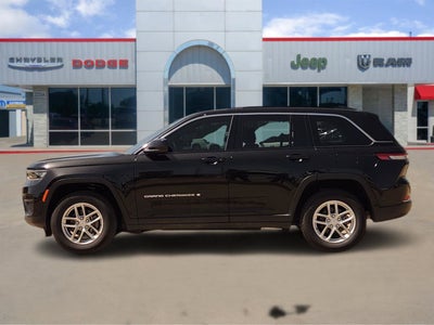 2025 Jeep Grand Cherokee Laredo X 4x2