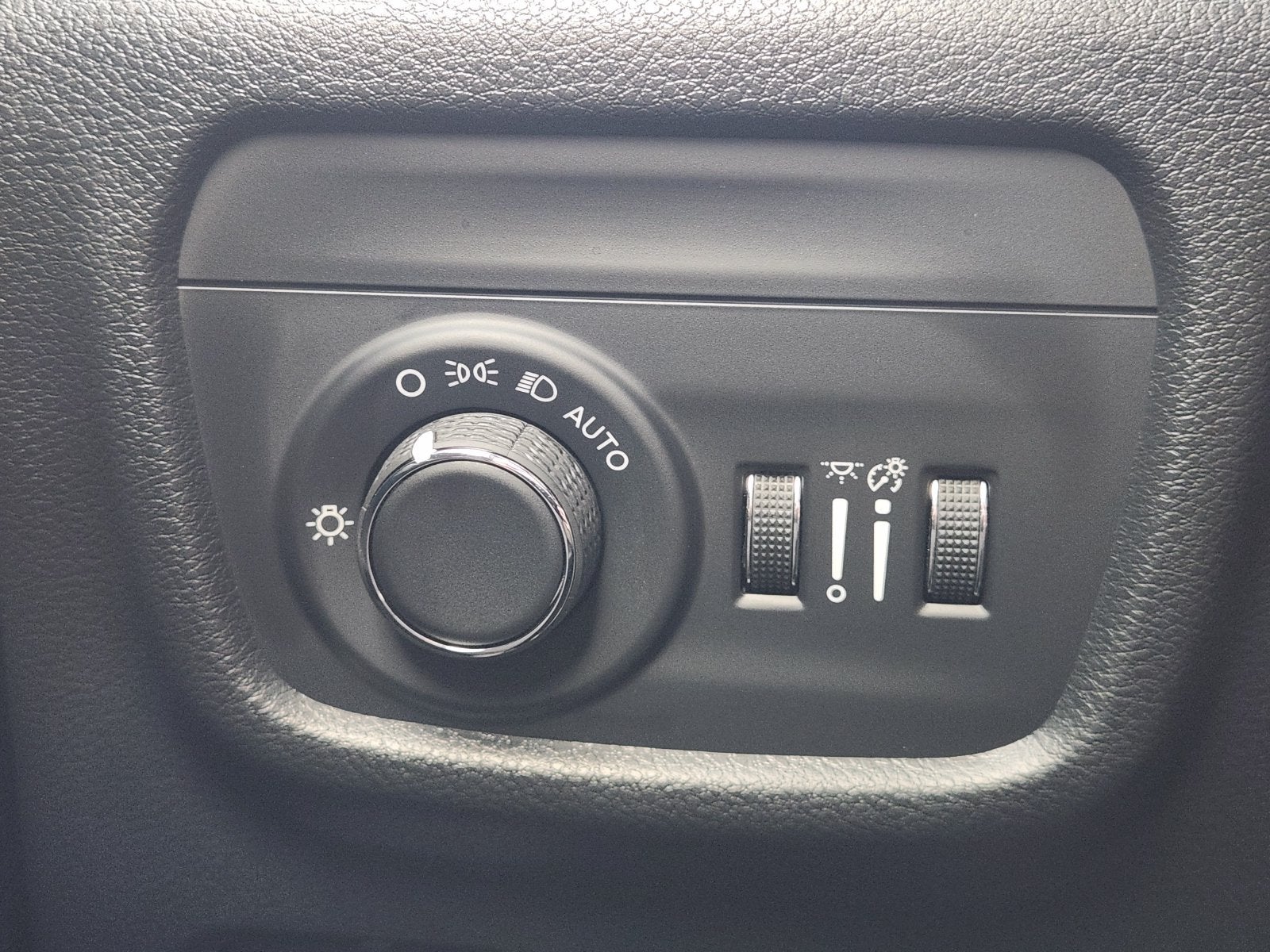 2025 Jeep Grand Cherokee L Altitude X 4x2