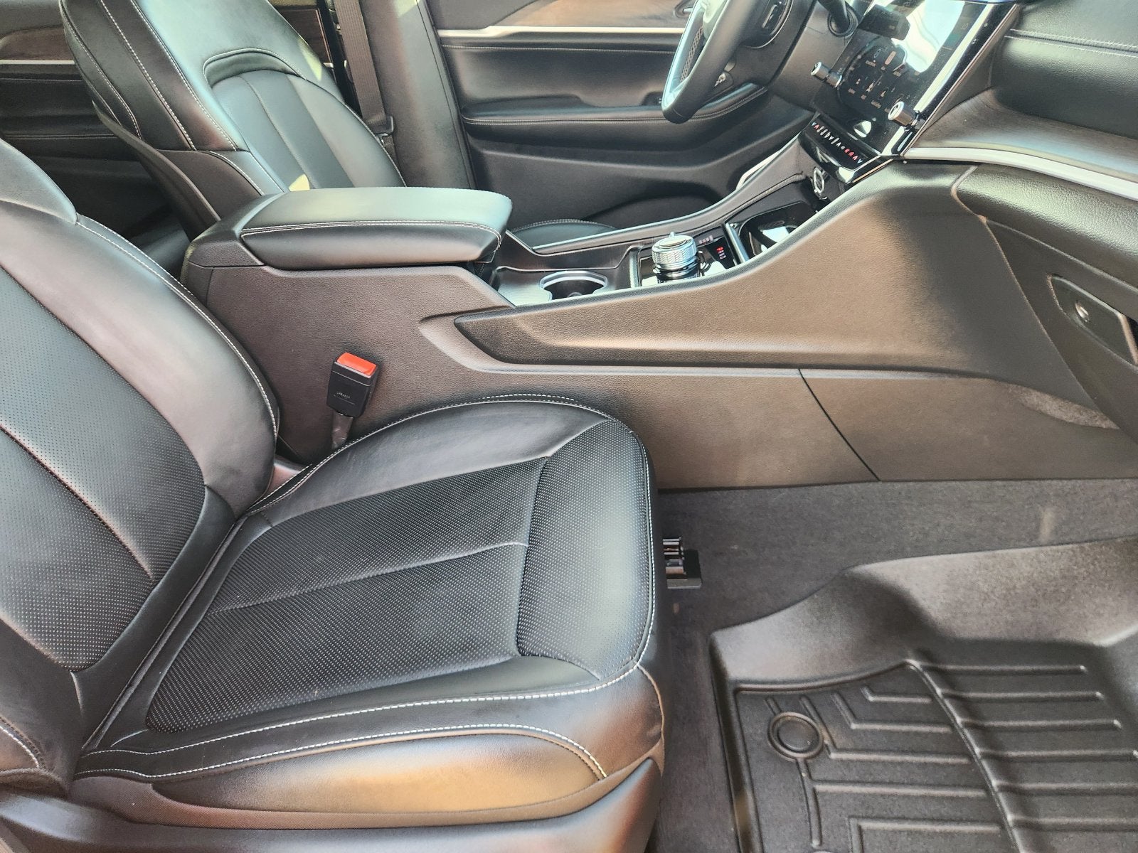 2026 Jeep Grand Cherokee L Limited Reserve 4x4