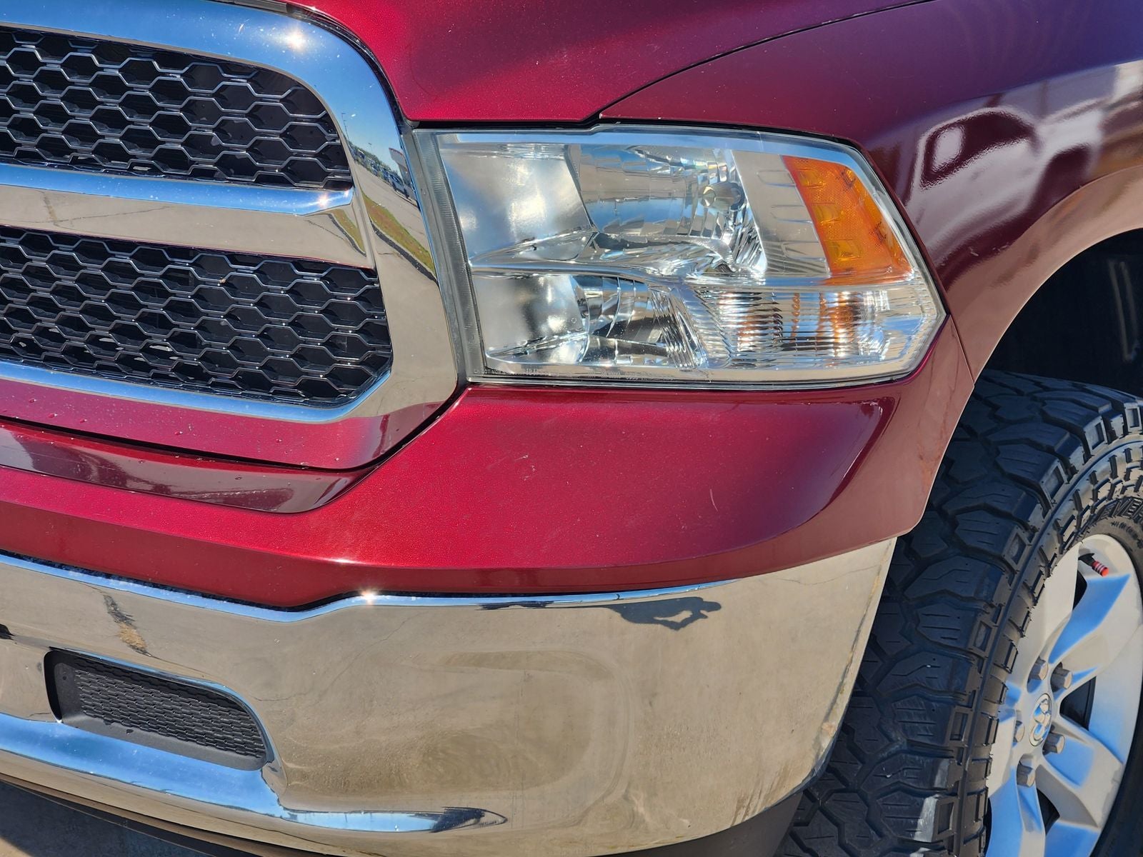2022 RAM 1500 Classic SLT Crew Cab 4x4 5'7' Box