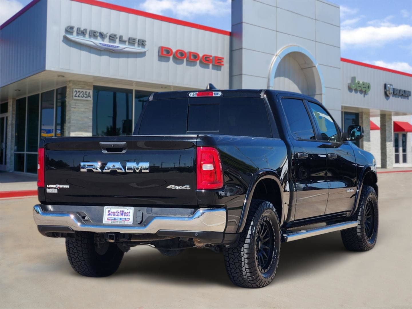 2025 RAM Ram 1500 Lone Star Crew Cab 4x4 5'7' Box