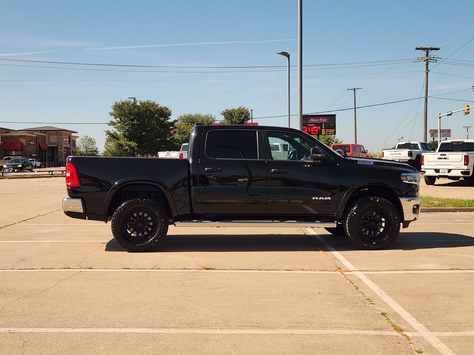 2025 RAM Ram 1500 Lone Star Crew Cab 4x4 5'7' Box