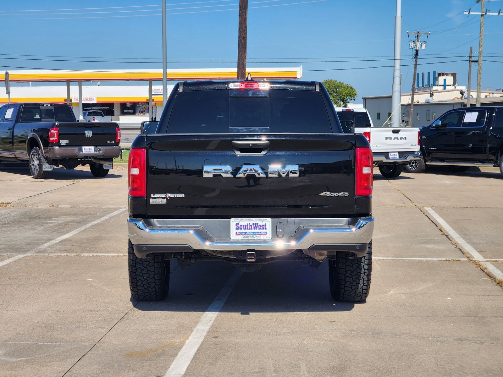 2025 RAM Ram 1500 Lone Star Crew Cab 4x4 5'7' Box