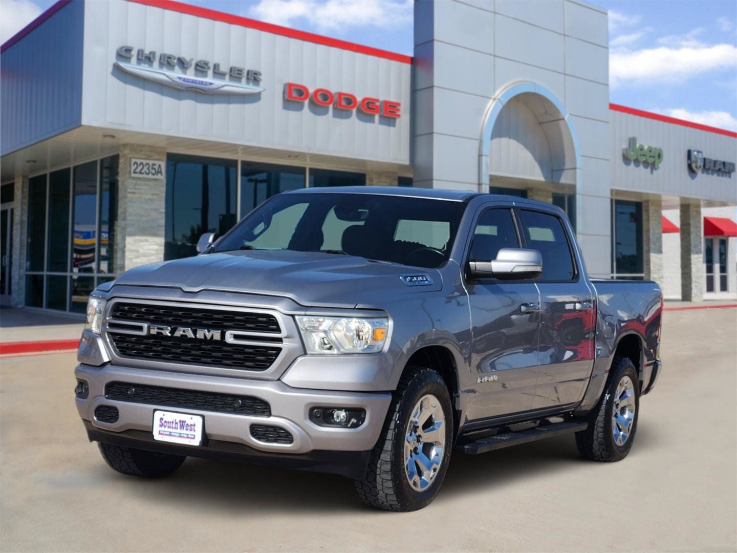 2022 RAM Ram 1500 Lone Star Crew Cab 4x4 5'7' Box