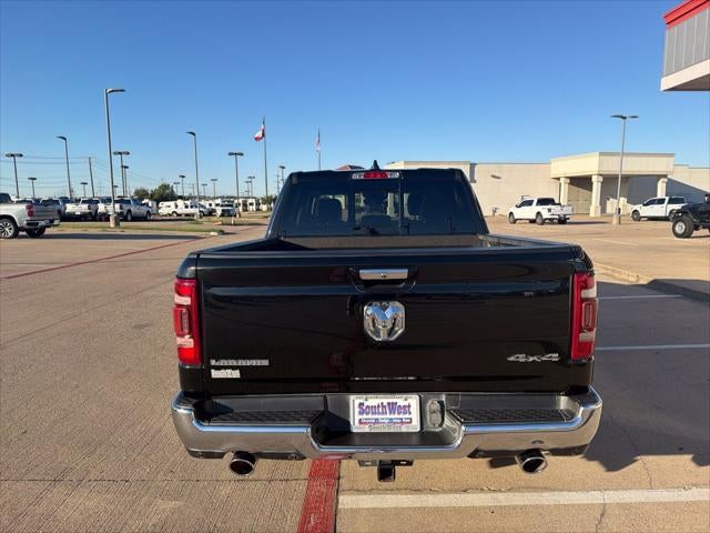2022 RAM Ram 1500 Laramie Crew Cab 4x4 5'7' Box