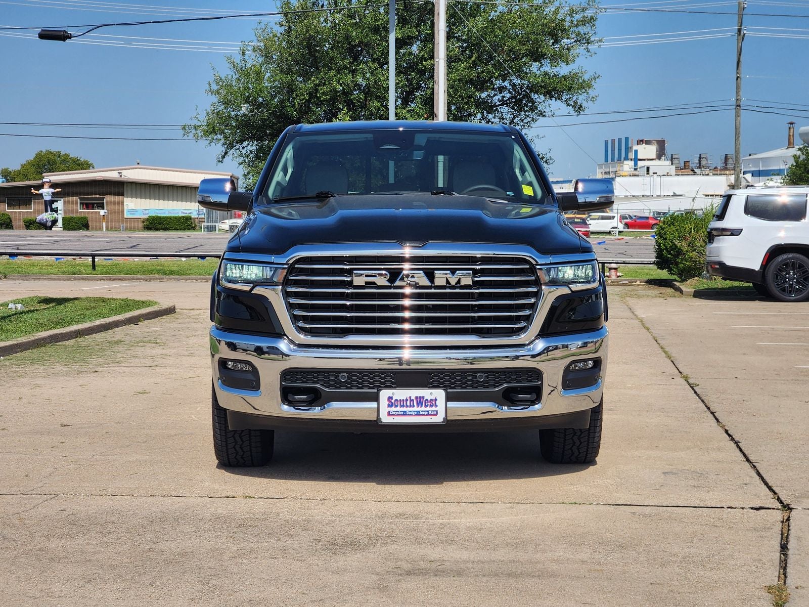 2026 RAM Ram 1500 Laramie Crew Cab 4x4 5'7' Box