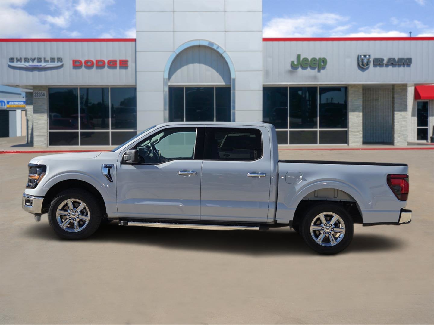 2025 Ford F-150 XLT