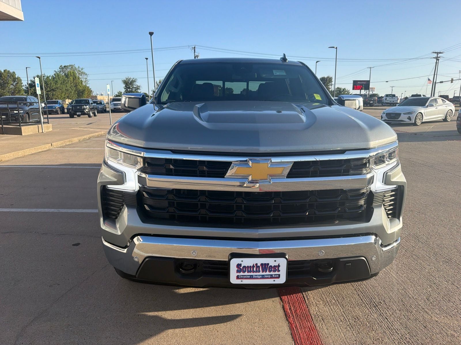 2025 Chevrolet Silverado 1500 4WD Crew Cab Standard Bed LT