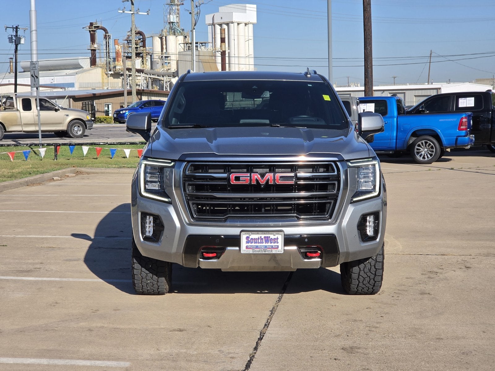 2024 GMC Yukon 4WD AT4