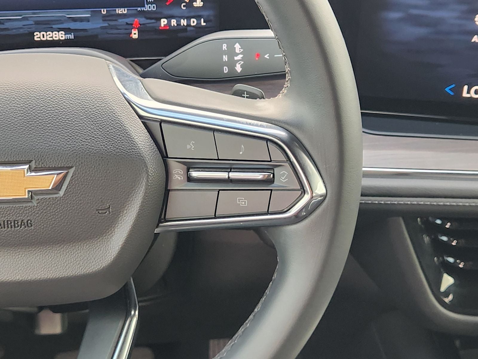 2025 Chevrolet Tahoe 2WD LS