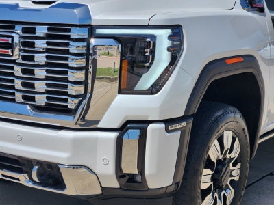 2024 GMC Sierra 2500HD 4WD Crew Cab Standard Bed Denali