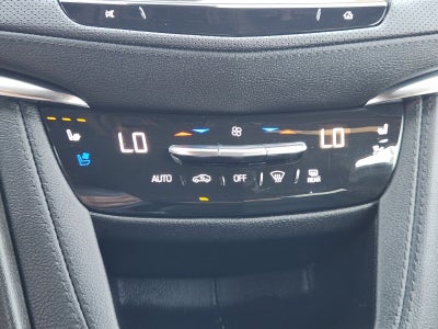 2022 Cadillac XT5 AWD Premium Luxury