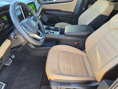 2026 Volkswagen Atlas Cross Sport SEL R-Line Black