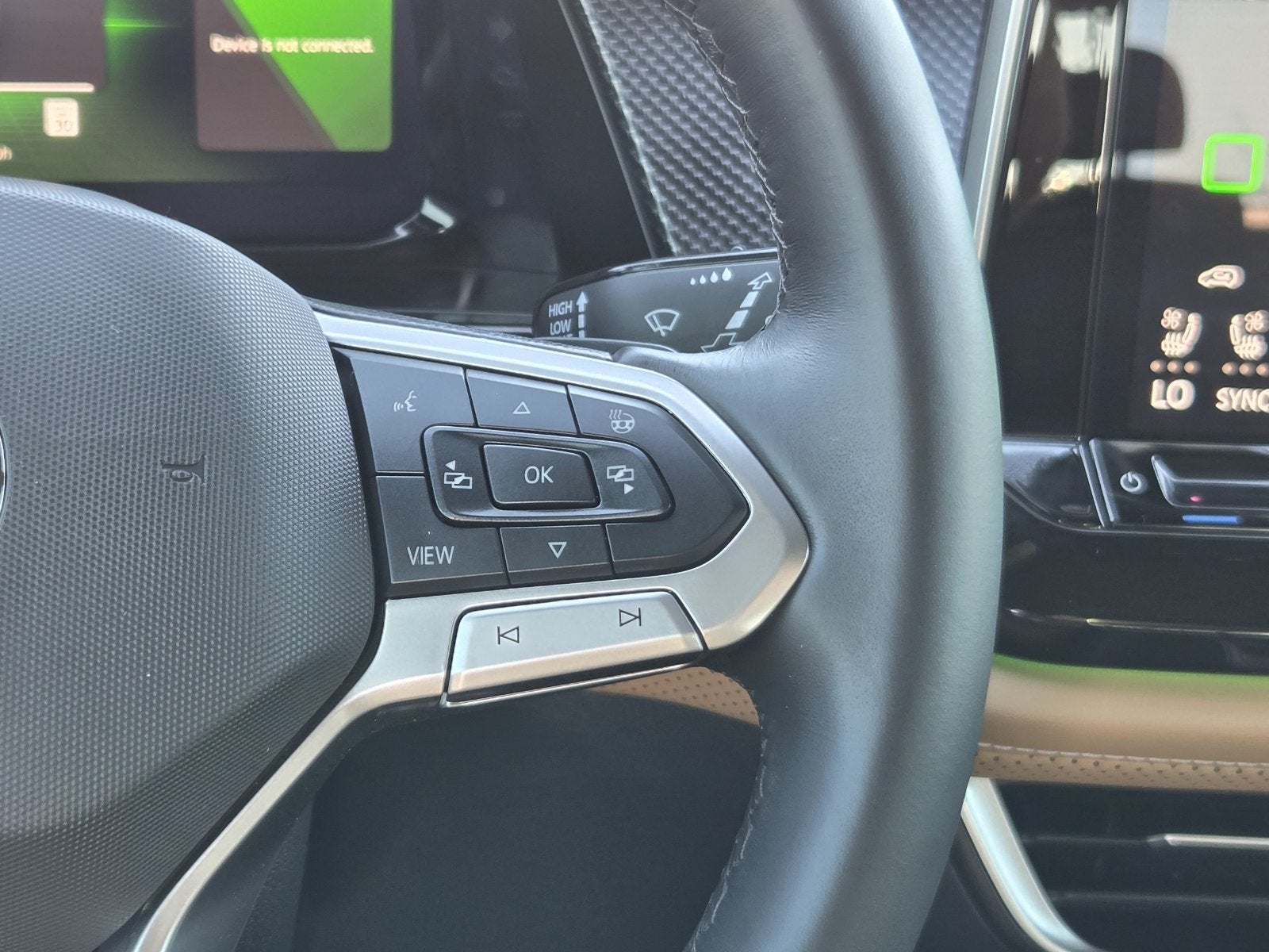2026 Volkswagen Atlas Cross Sport SEL R-Line Black