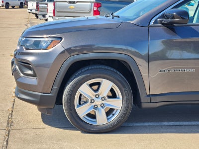 2022 Jeep Compass Latitude FWD