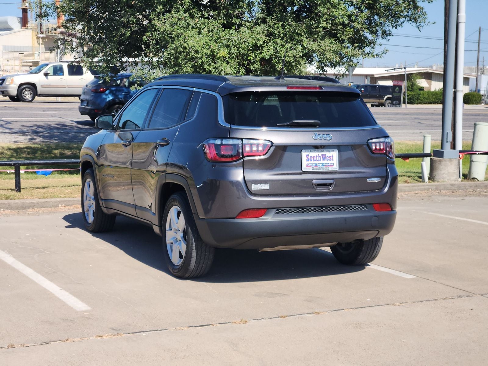 2022 Jeep Compass Latitude FWD