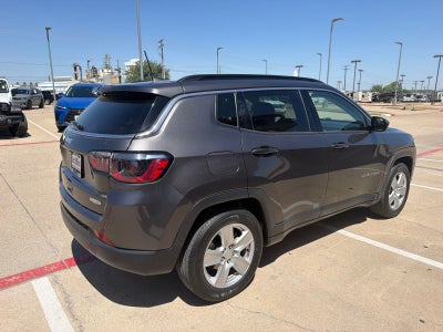 2022 Jeep Compass Latitude FWD